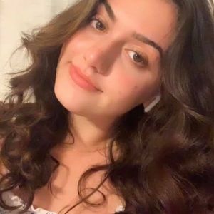 Meet your Posher, Ashley